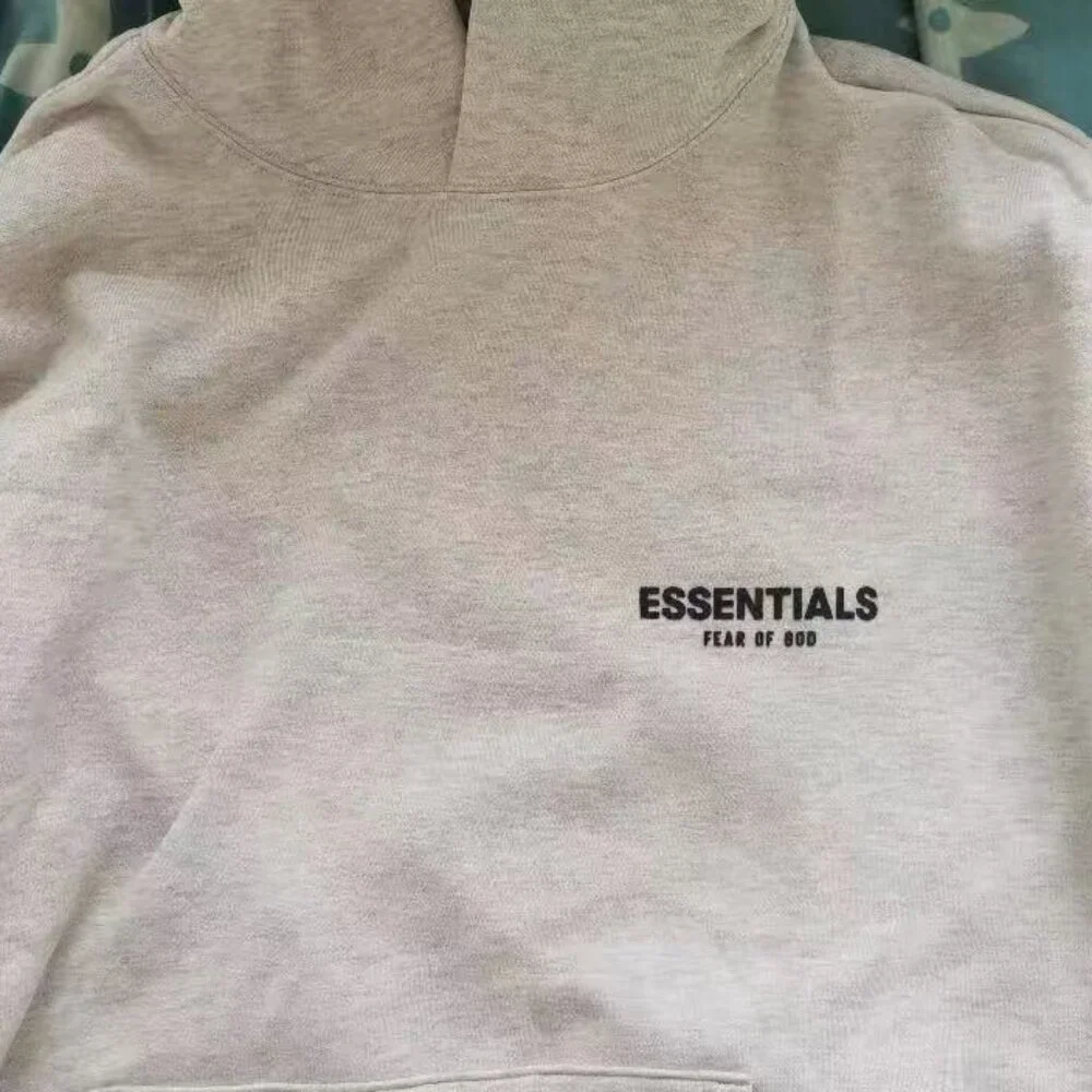 Fear of God Essentials Hoodie Light Oatmeal Relaxed Silhouette - Picture 4 of 4